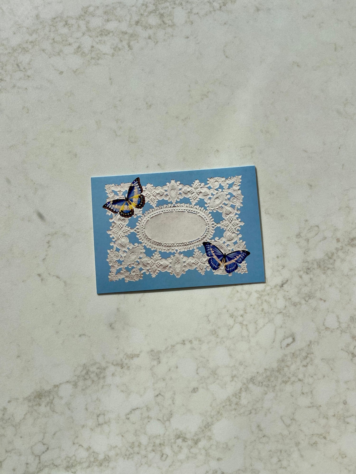 NO.4 PAPER LACE CARD